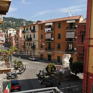 Casa Minu , La Spezia Italien